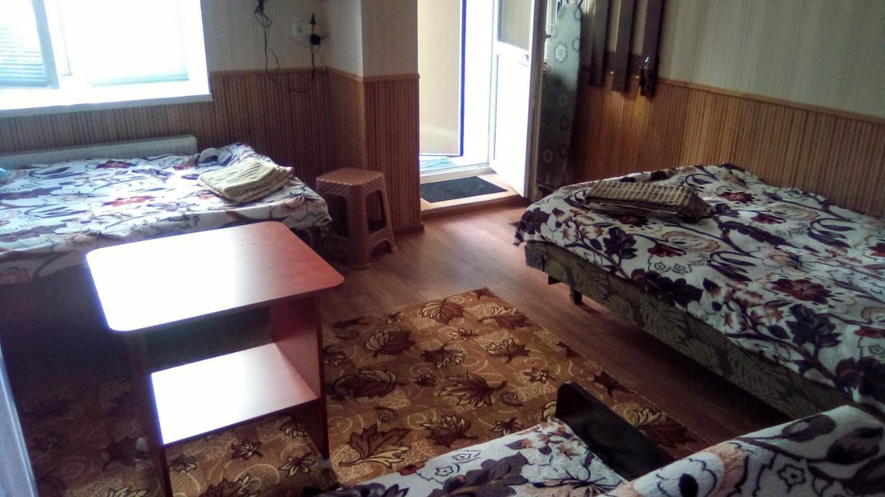 1-Я Слободская, 17А, Угол Проспекта Центрального, 3 Дивана, Wi-Fi, Отдельный Вход. Mykolaiv Exterior foto