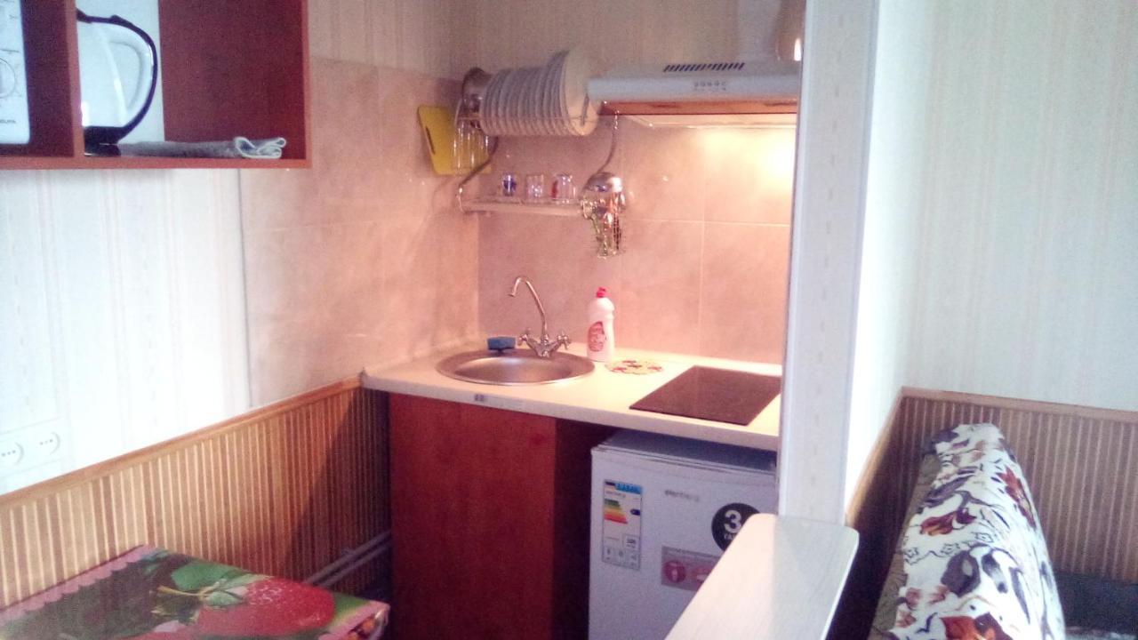 1-Я Слободская, 17А, Угол Проспекта Центрального, 3 Дивана, Wi-Fi, Отдельный Вход. Mykolaiv Exterior foto